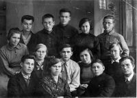 Н.Н.Яненко среди студентов Томского университета, 1939 г.