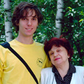 Л.П.Павлова с внуком